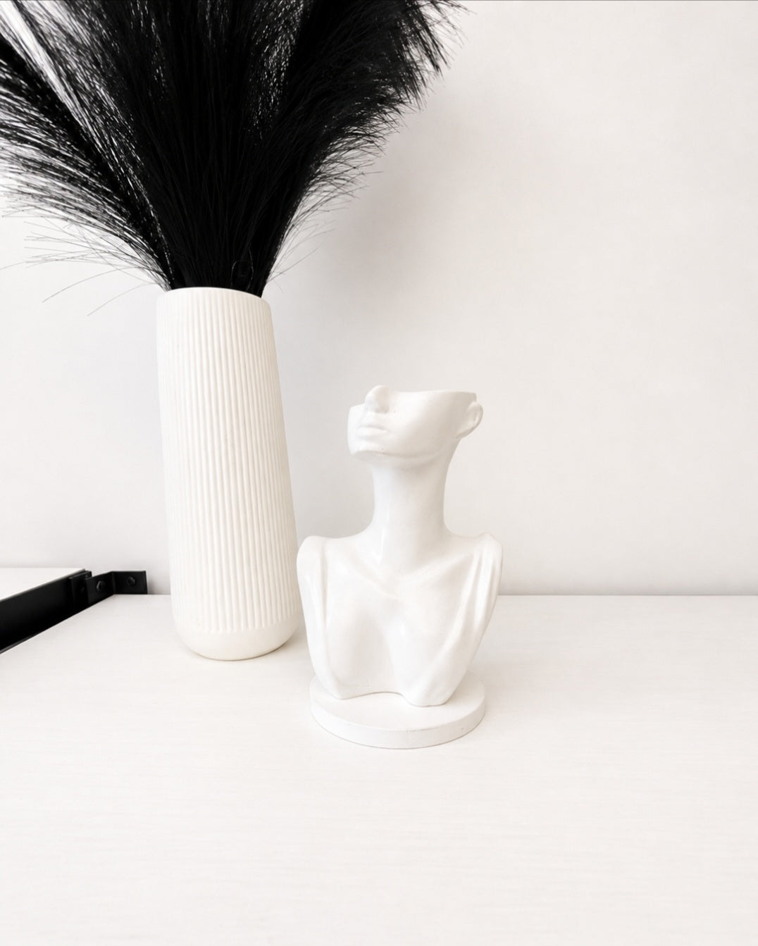 Aurelialux Ceramic Muse Bust collection