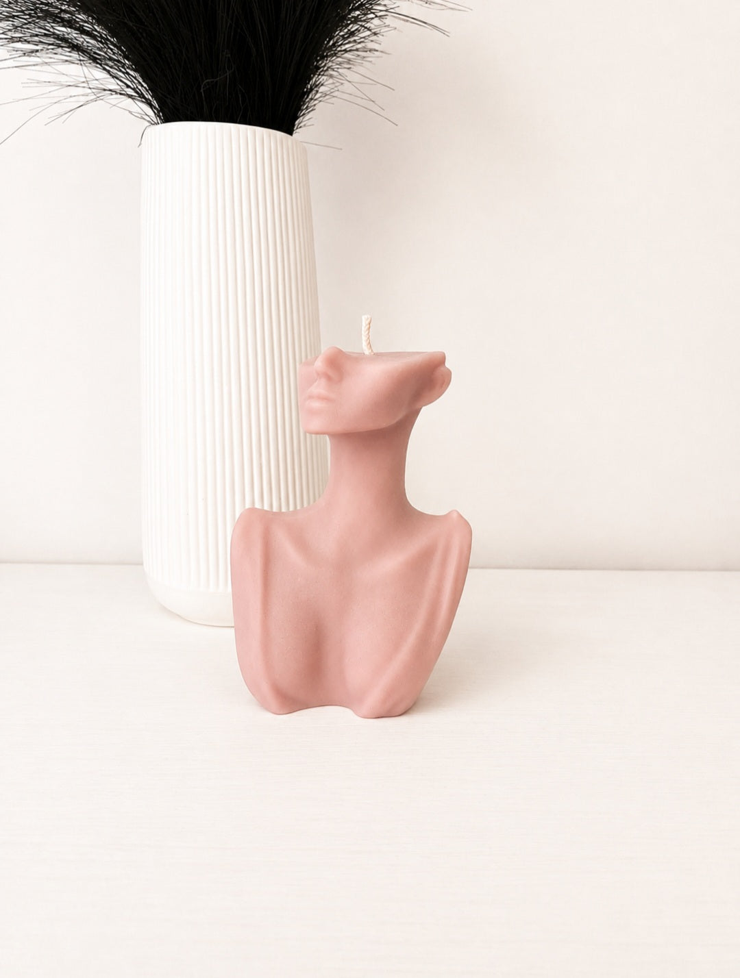 Vanilla Muse Bust Sculptural Scented Candle | AURELIA LUX